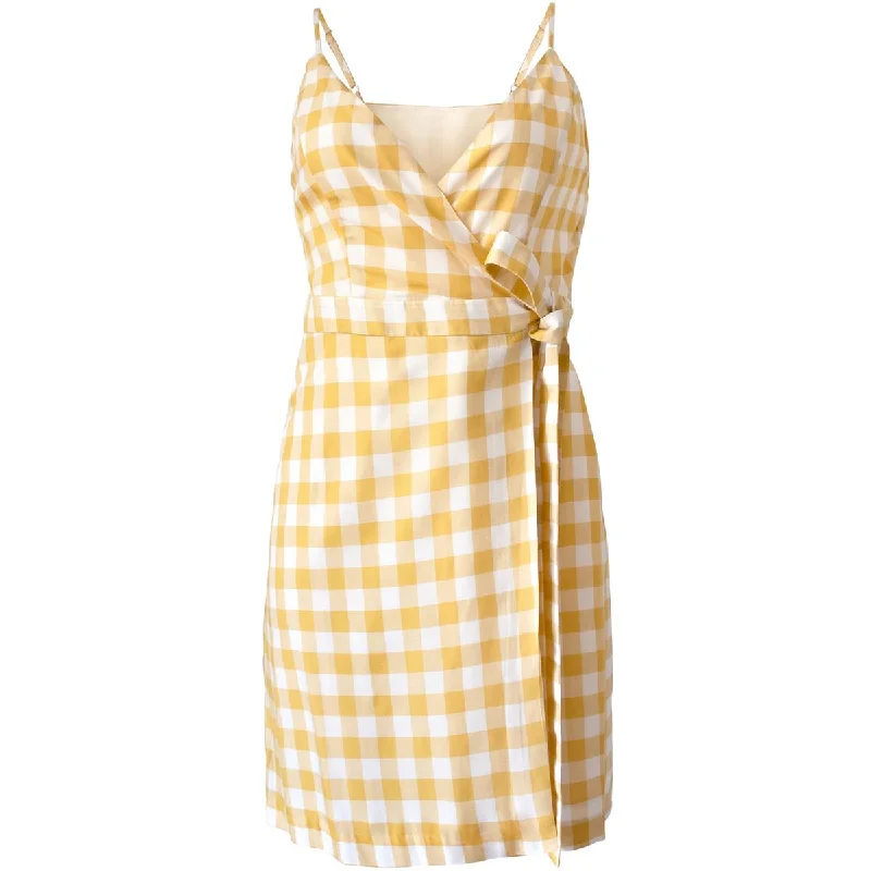 BCBGeneration Womens Adjustable Straps Mini Wrap Dress Comfortable Wrap Dress with Zipper BCBGeneration Womens Adjustable Straps Mini Wrap Dress Comfortable Wrap Dress with Zipper
