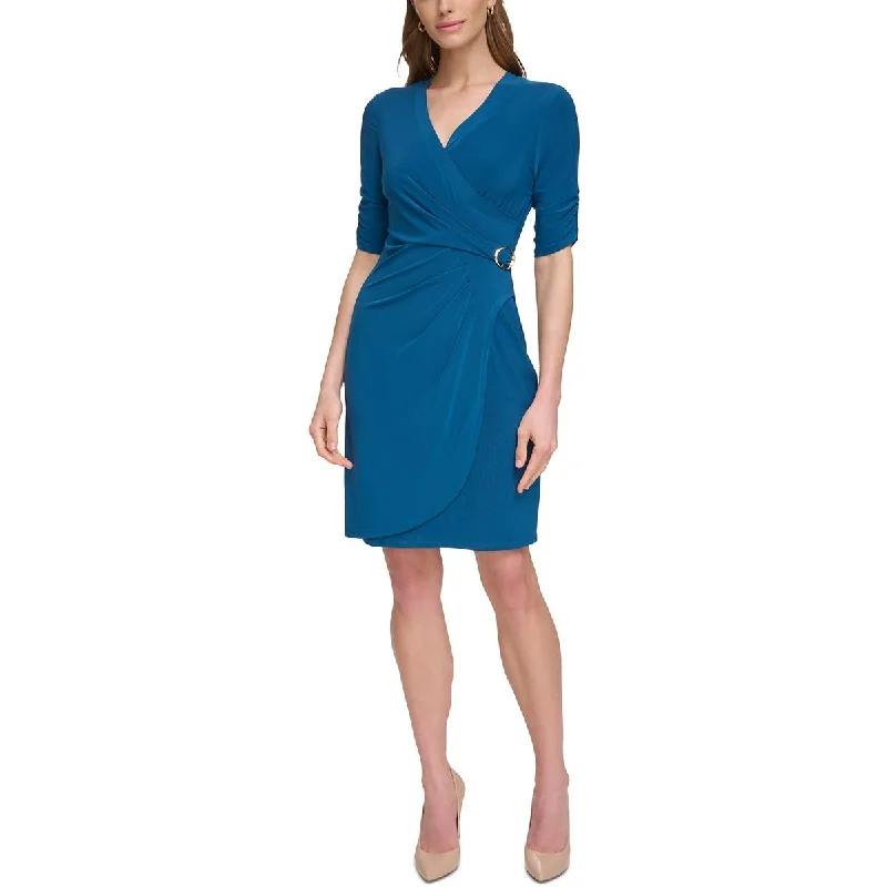 Jessica Howard Womens Faux Wrap Jersey Wrap Dress Comfortable Fit-and-Flare Wrap Dress Jessica Howard Womens Faux Wrap Jersey Wrap Dress Comfortable Fit-and-Flare Wrap Dress