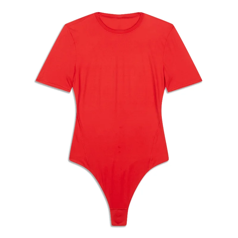 Wundermost Ultra-Soft Short-Sleeve Crew Thong Bodysuit - Resale Fashionable Bodysuit for Date Night Wundermost Ultra-Soft Short-Sleeve Crew Thong Bodysuit - Resale Fashionable Bodysuit for Date Night