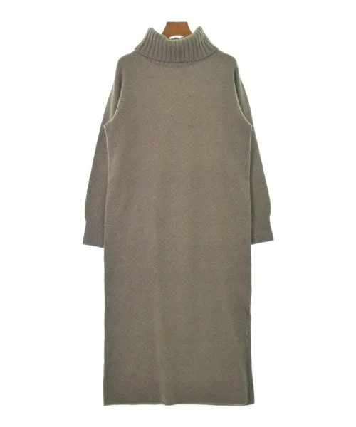 Spick and Span Dresses