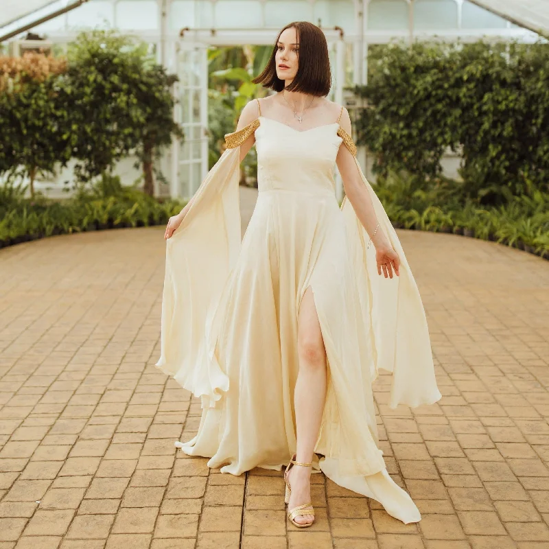 Tara dress with slit