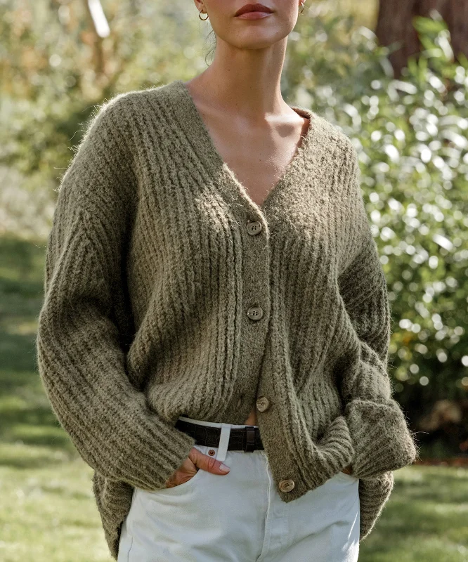 Cocoon Cardigan Zippered Buttoned Snapped