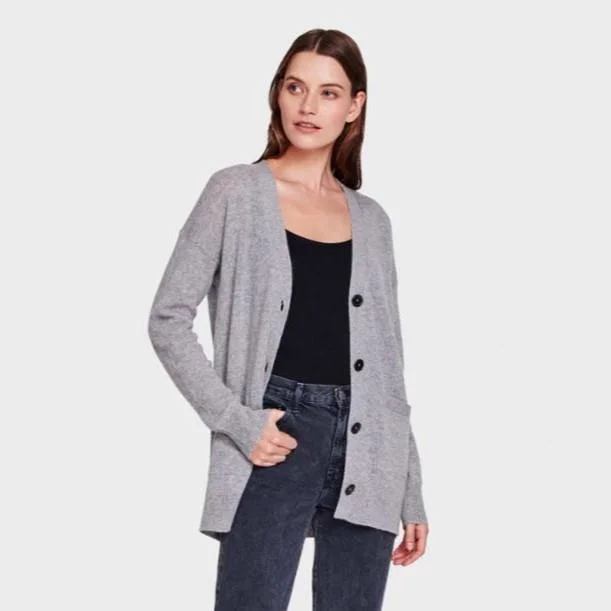 Essential Cashmere Oversized Boyfriend Cardigan (Heather Grey) Faux Fur Fabric Real Fur Fabric Shearling Fabric Essential Cashmere Oversized Boyfriend Cardigan (Heather Grey) Faux Fur Fabric Real Fur Fabric Shearling Fabric
